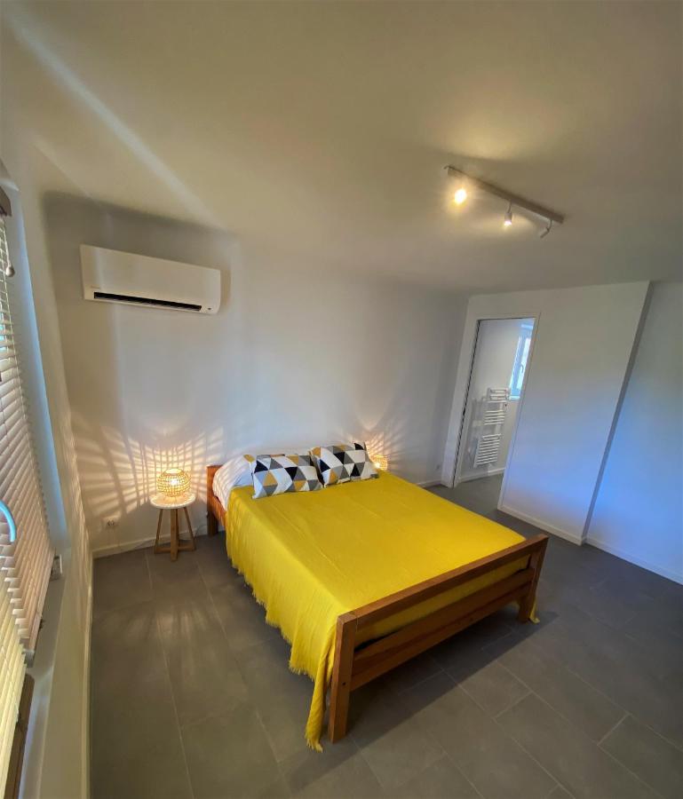 Appartement Rez De Villa Proche Port Et Plages De Sanary Eksteriør bilde