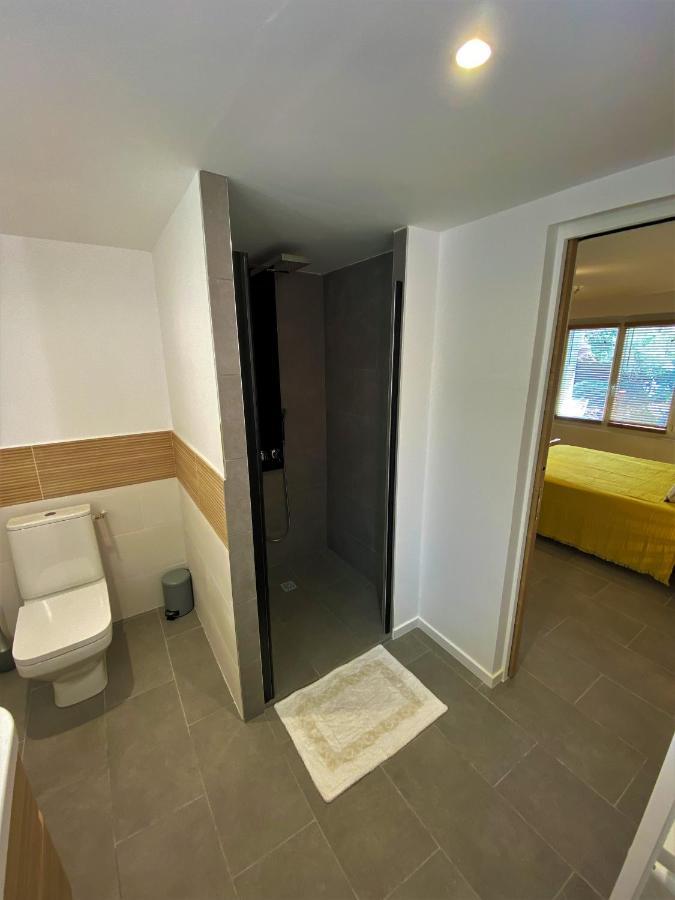 Appartement Rez De Villa Proche Port Et Plages De Sanary Eksteriør bilde