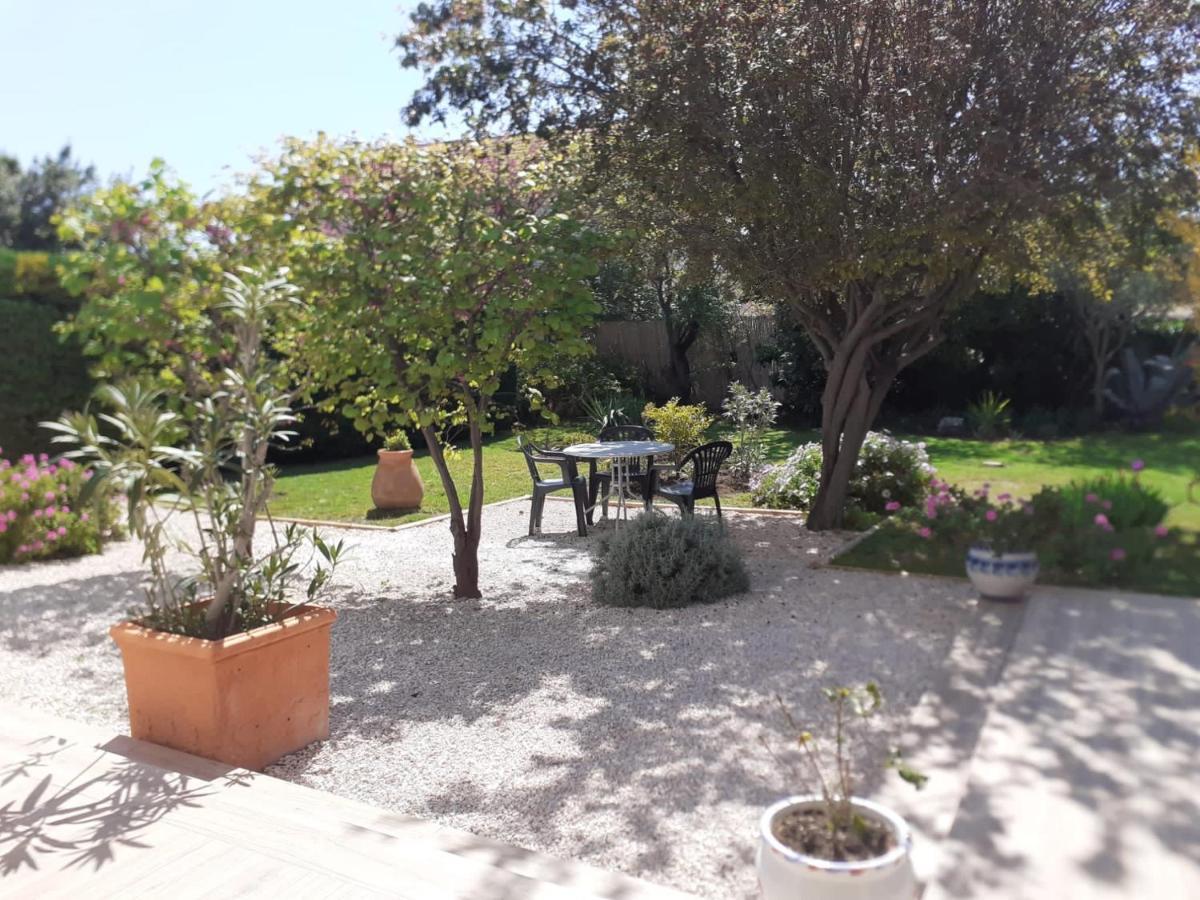 Appartement Rez De Villa Proche Port Et Plages De Sanary Eksteriør bilde
