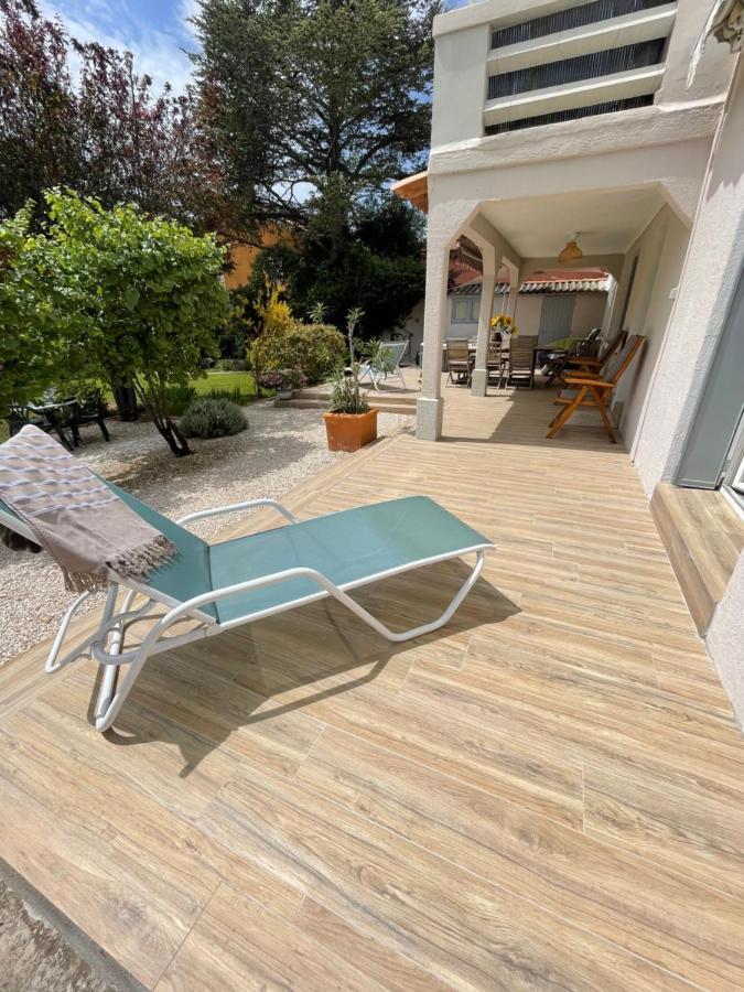 Appartement Rez De Villa Proche Port Et Plages De Sanary Eksteriør bilde